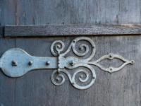 Schmiedeeiserne Türangel an der St. Martin Kirche - Forchheim